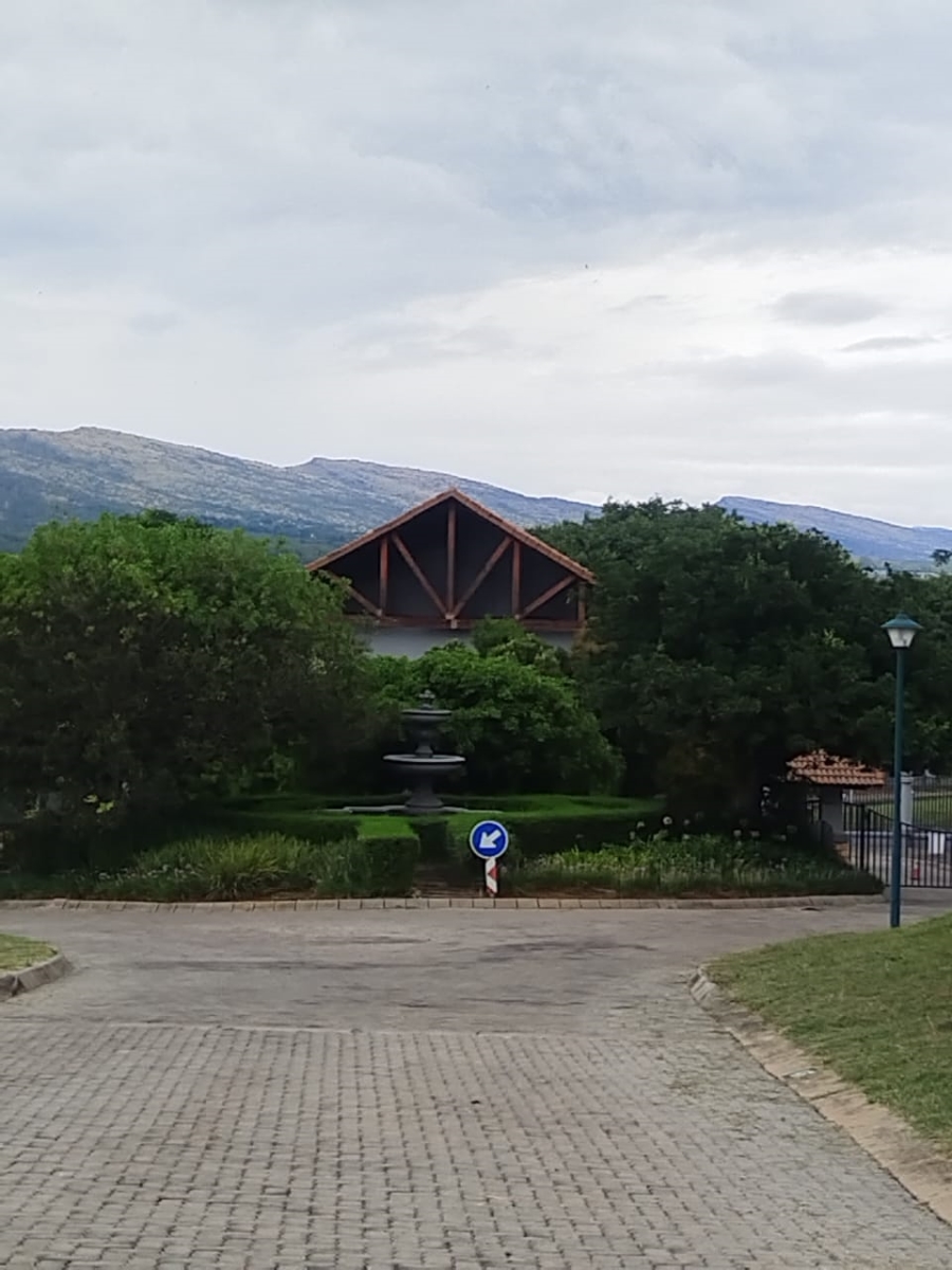 Commercial Property for Sale in Falcon View Estate North West